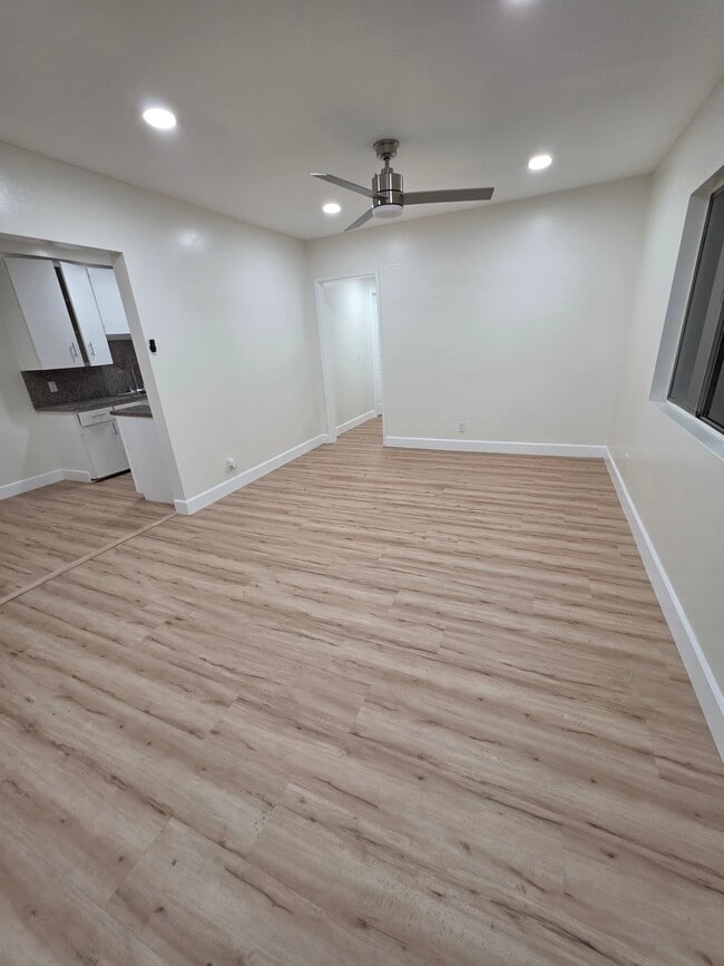 326 N Breed St, Unit #3