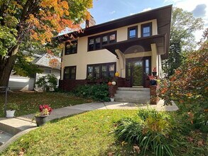 1892 Lincoln Ave in St. Paul, MN - Building Photo - Building Photo