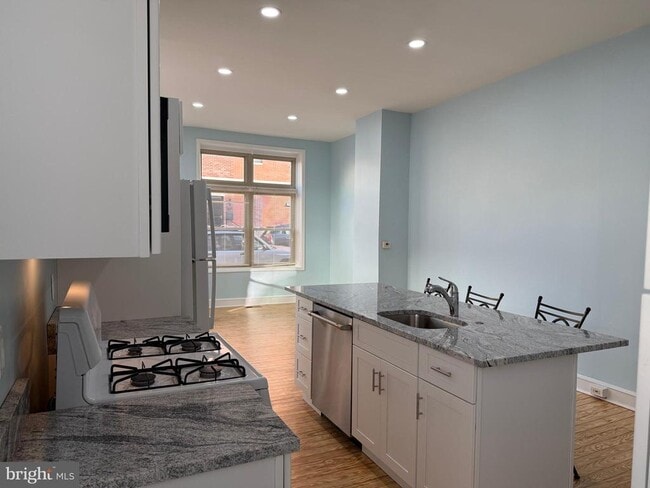 2620 Brown St in Philadelphia, PA - Building Photo - Building Photo