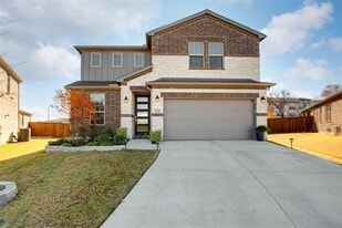 2114 Aquilla Ct in Irving, TX - Building Photo
