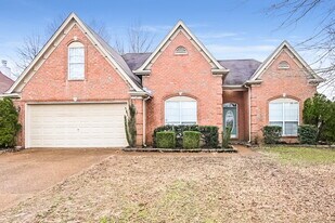 12829 Fox Bend Ln in Olive Branch, MS - Building Photo