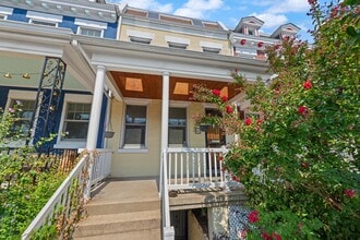 445 Newton Pl NW in Washington, DC - Building Photo - Building Photo