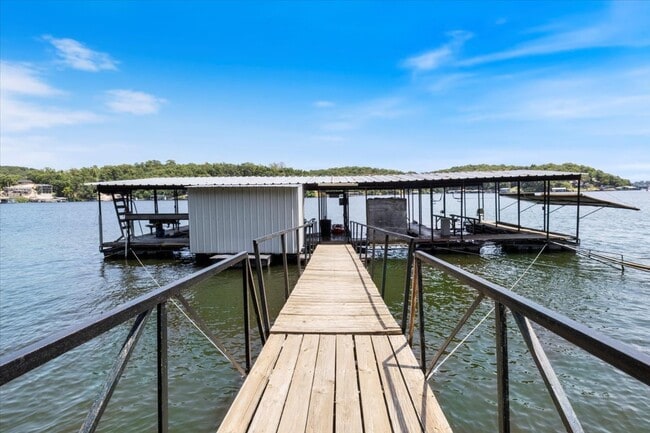 property at 48 Kelly Cir