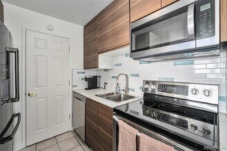 1020 15th St, Unit 12C in Denver, CO - Building Photo - Building Photo