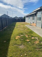 4201 Cove W Dr in Moses Lake, WA - Building Photo - Building Photo