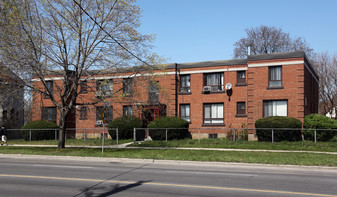 572-594 Trethewey Dr Apartments