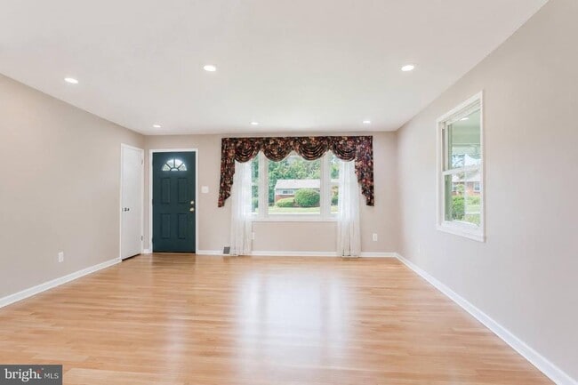 property at 10914 Woodhaven Dr