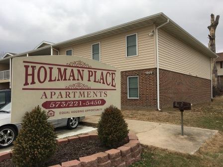 Holman Place Apartments in Hannibal, MO - Foto de edificio - Building Photo