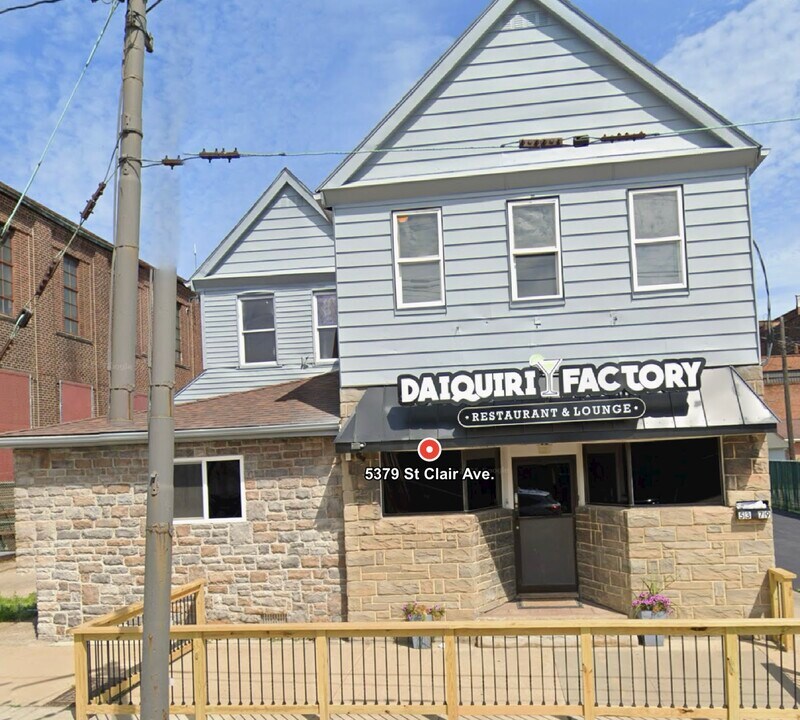 5379 Saint Clair Ave, Unit 1 in Cleveland, OH - Building Photo