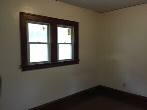 3734 W Roberts St in Milwaukee, WI - Building Photo - Building Photo