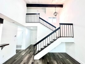 1733 Harliquin Run in Austin, TX - Building Photo