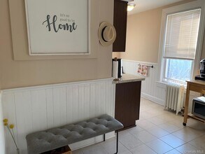 253 Sea Cliff Ave, Unit 1 in Sea Cliff, NY - Building Photo - Building Photo