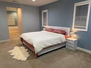 161 Coyote Brush in Irvine, CA - Foto de edificio - Building Photo