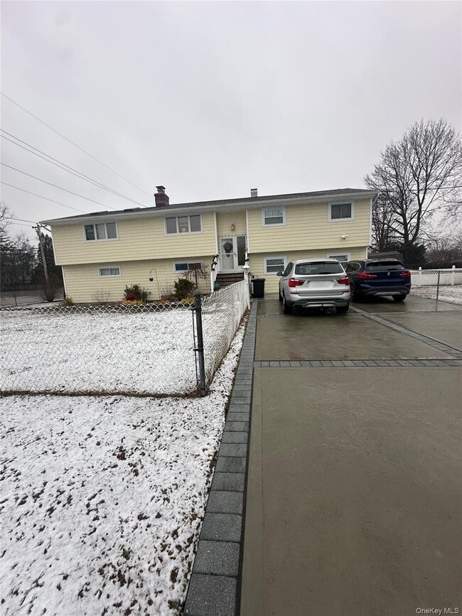 property at 1 Huron Dr