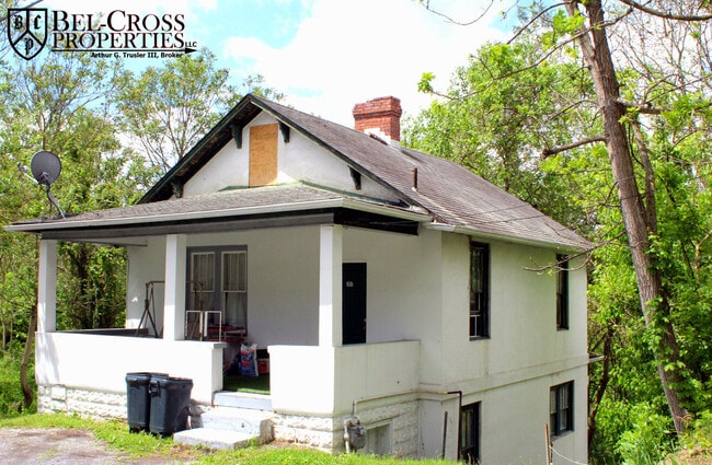 397 Gilmore St in Morgantown, WV - Building Photo - Building Photo