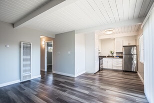 Aloha in Hayward, CA - Building Photo