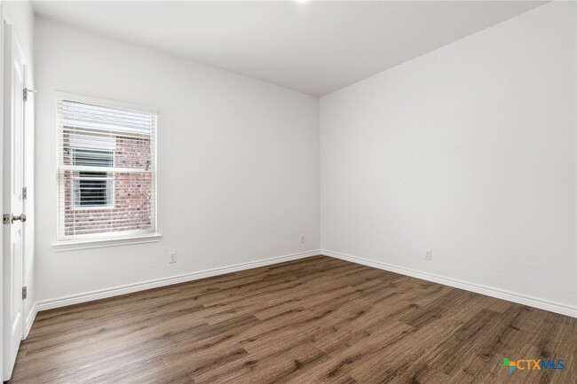 property at 3509 Abraham Dr