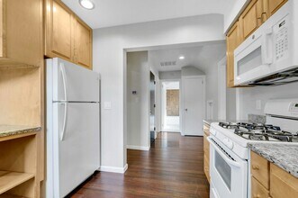 215 New Milford Ave in Dumont, NJ - Building Photo - Building Photo