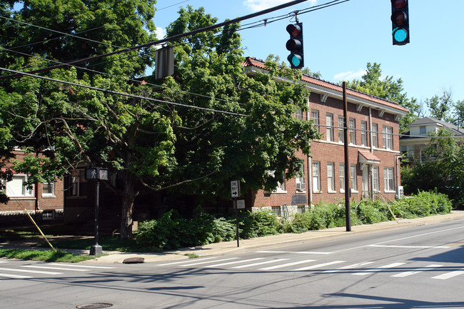 273 E Maxwell St in Lexington, KY - Foto de edificio - Building Photo