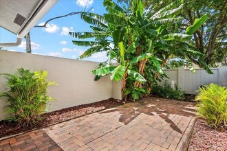 12781 Spinnaker Ln in Wellington, FL - Building Photo - Building Photo