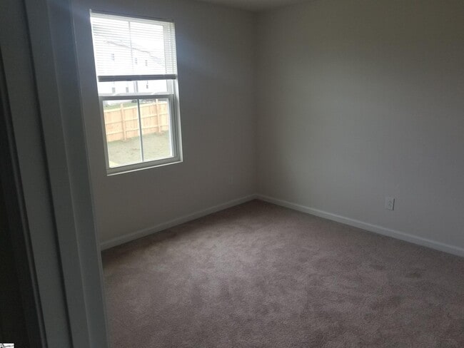 714 Heavenly Days St in Inman, SC - Building Photo - Building Photo
