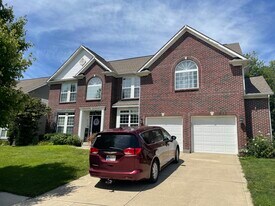 3744 Jonathan Ridge Rd in Columbus, IN - Building Photo