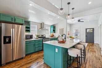 320 Baker St in Longmont, CO - Building Photo - Building Photo