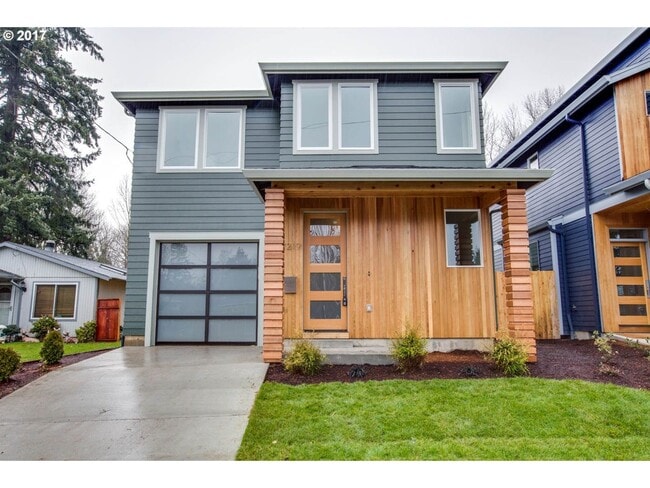 property at 7219 N Richards St