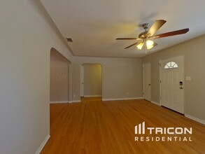 4259 3rd Ave S in St. Petersburg, FL - Building Photo - Building Photo