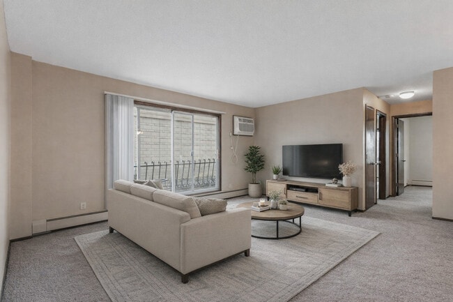 Wexford Commons Apartments