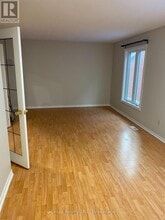 6419 Longspur Rd in Mississauga, ON - Building Photo - Building Photo