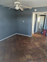 1221 Mineral Wells Hwy in Weatherford, TX - Building Photo - Building Photo