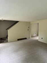 607-609 Flat Hill Rd in Lunenburg, MA - Building Photo - Building Photo