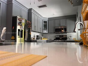 12381 NW 29th Manor in Sunrise, FL - Building Photo - Building Photo