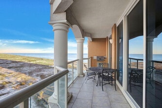 2 Portofino Dr in Pensacola Beach, FL - Building Photo - Building Photo