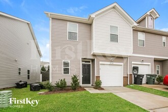 10720 Rivergate Dr NW in Huntersville, NC - Building Photo - Building Photo