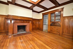 141 Fuller St in Brookline, MA - Building Photo