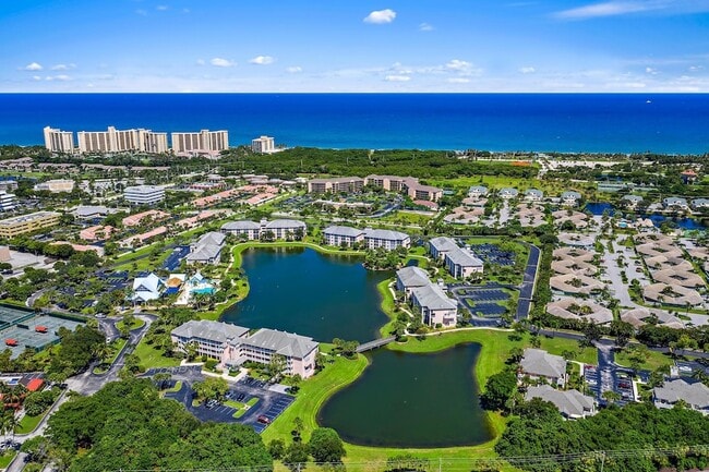 353 S US Hwy 1, Unit C301 in Jupiter, FL - Building Photo - Building Photo