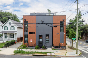 1201 Kearny Street Condominium in Washington, DC - Foto de edificio - Building Photo