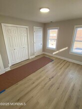 326 2nd St, Unit Floor 2 in South Amboy, NJ - Building Photo - Building Photo