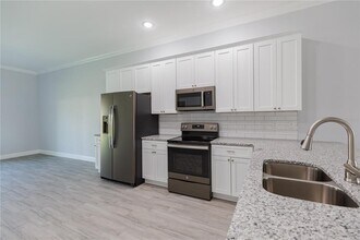 309 Dundee Dr in Poinciana, FL - Building Photo - Building Photo