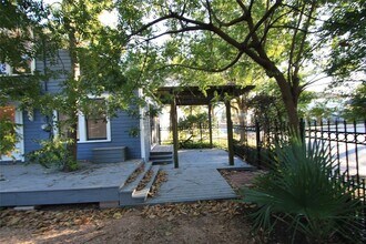 941 Key St in Houston, TX - Building Photo - Building Photo
