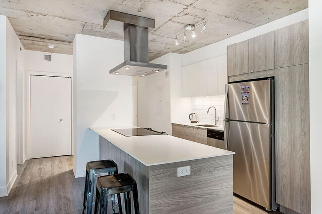 1770 Rue Joseph Manseau in Montréal, QC - Building Photo - Building Photo