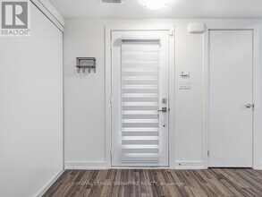 370C Red Maple Rd in Richmond Hill, ON - Building Photo - Building Photo