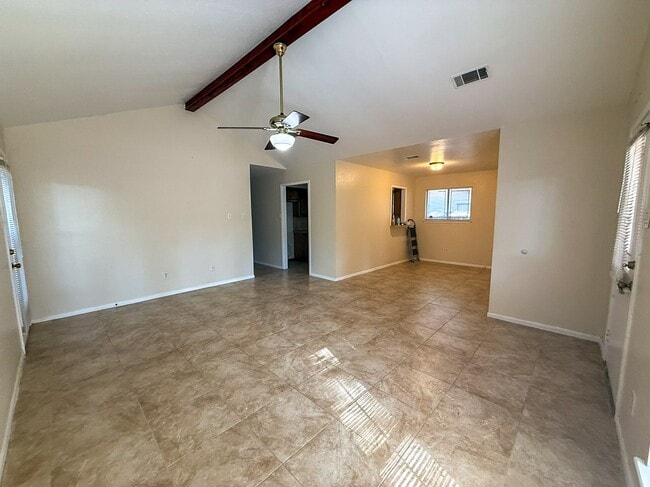 3005 Brook Dr in Huntsville, TX - Building Photo - Building Photo