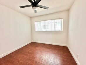 6025 Whitsett Ave in Los Angeles, CA - Building Photo - Building Photo