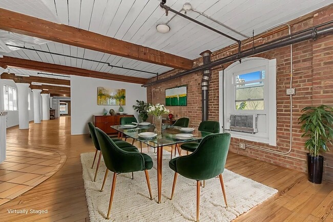 85 South St in New York, NY - Building Photo - Building Photo