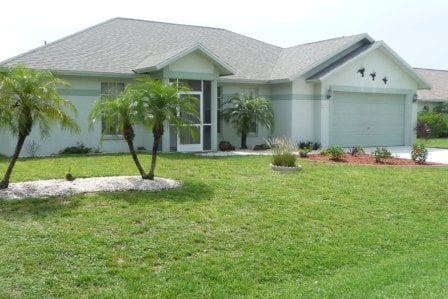 26564 Robin Way in Bonita Springs, FL - Building Photo - Building Photo