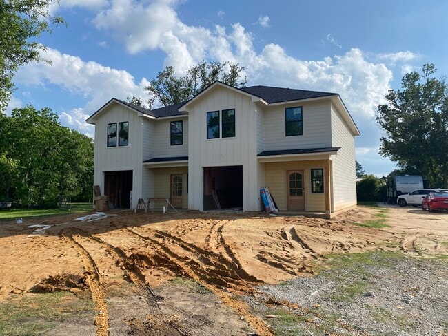 property at 3550 Granger Ln