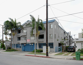 Parton Terrace Apartments in Santa Ana, CA - Building Photo - Building Photo